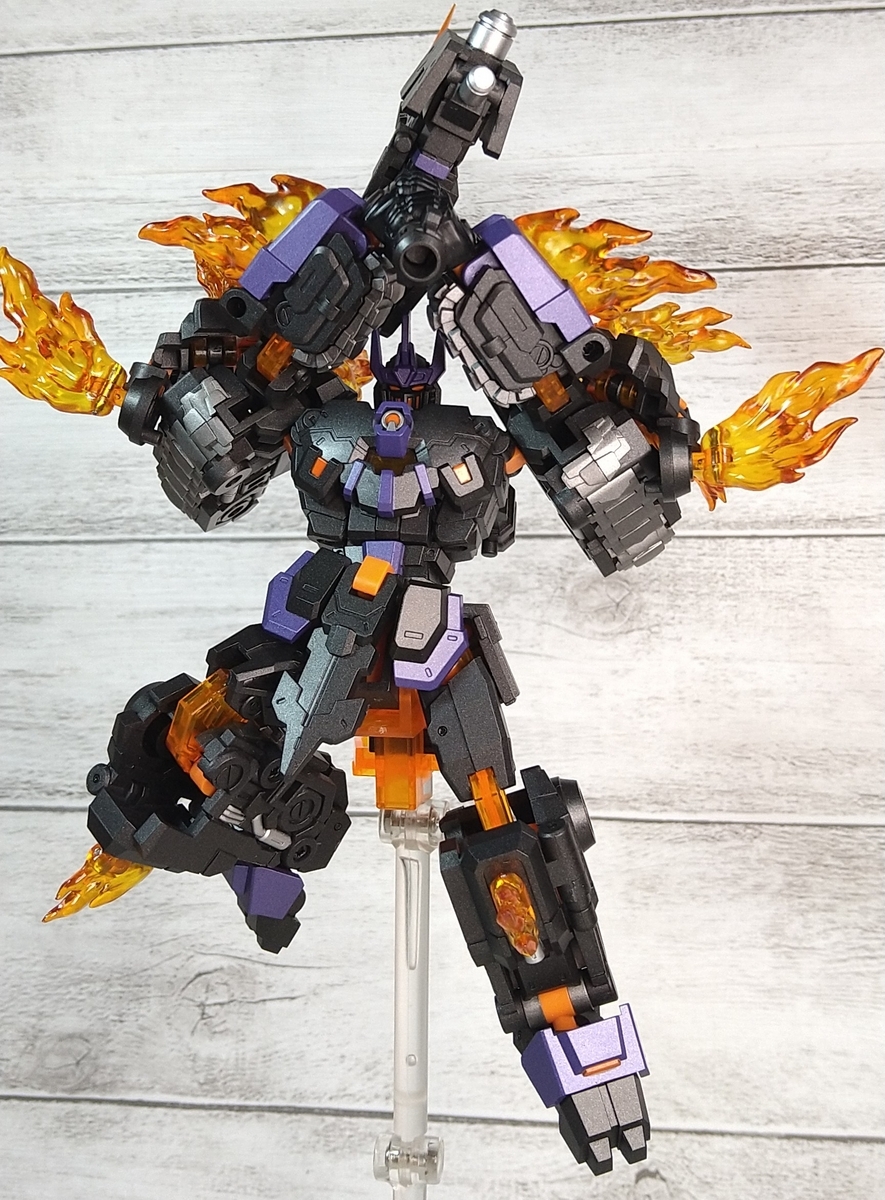 なんじゃこりゃ！本家を越えたスーパーロボット的な圧倒的なかっこよさ