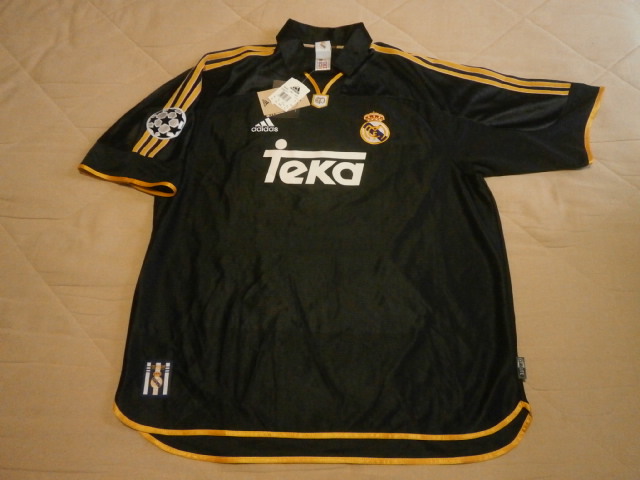 ユニフォーム その324 レアルマドリード 1999-2000シーズン 3rd用 半袖