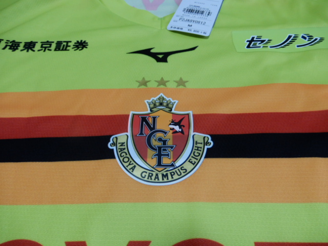 2019年 名古屋グランパス レプリカユニフォーム ランゲラック選手01
