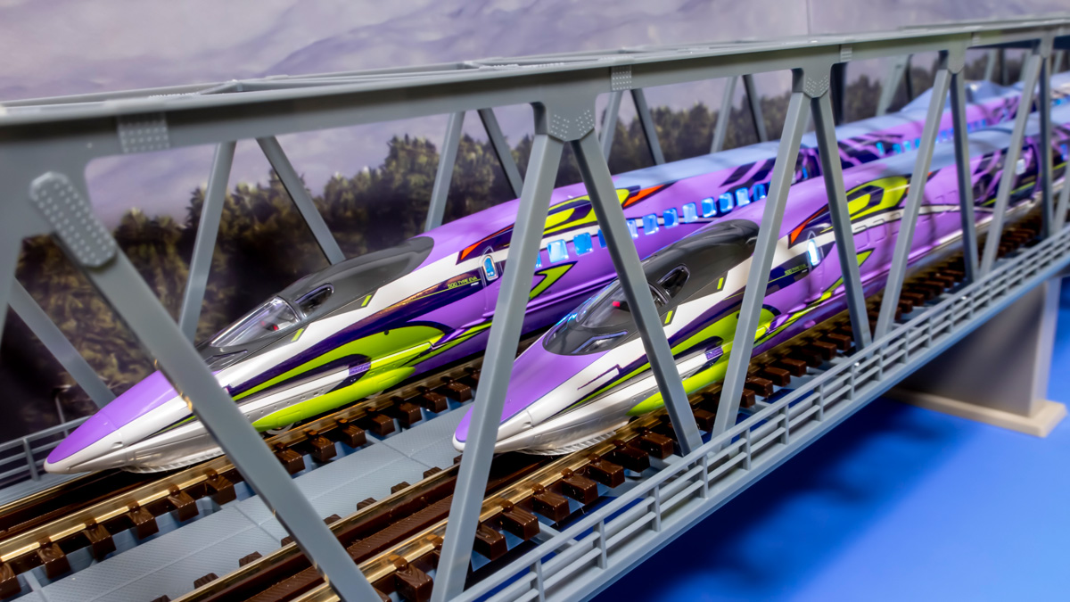 エヴァンゲリオンのNゲージ「500 TYPE EVA」TOMIX版を購入＆先頭車に