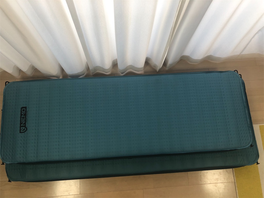 極厚マット ニーモイクイップメントのローマー ワイドロングのレビュー