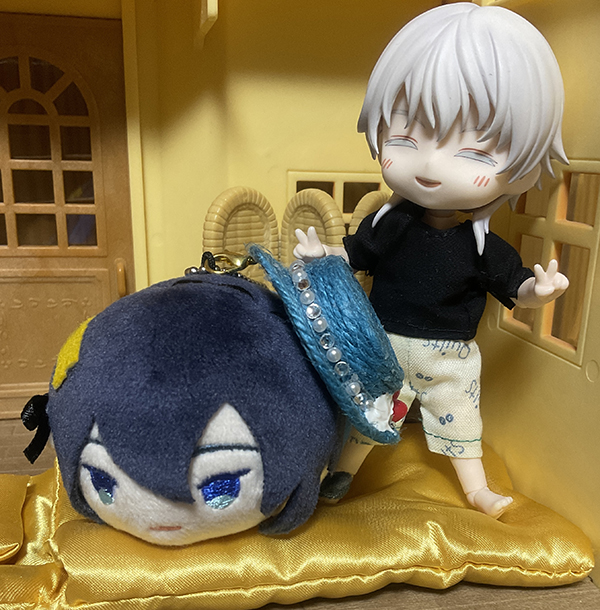 ねんどろいどどーる/ねんどろいど鶴丸さんをお迎えしました。服作りに