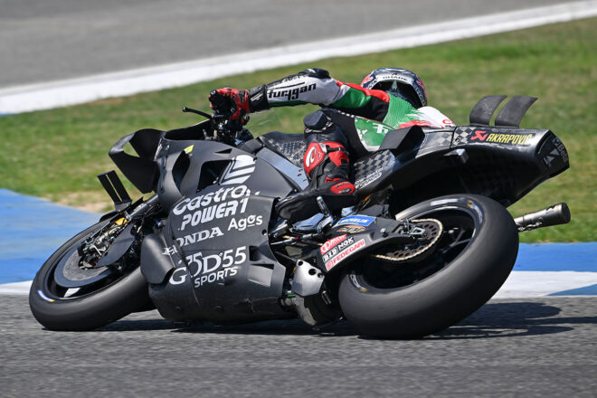 カワサキ、4気筒250cc『ニンジャZX-25R』、スーパーチャージャー搭載