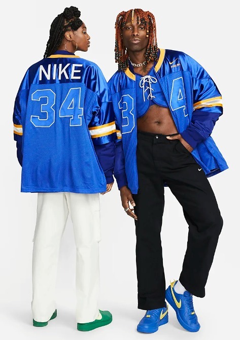 最新☆コラボジャケット話題沸騰中☆Nike x AMBUSH☆お早めに！ (Nike