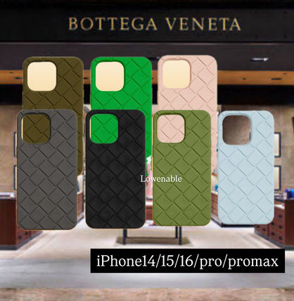 iPhone15 BOTTEGA VENETA(ボッテガヴェネタ) - ブランド通販のBUYMA