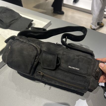 SLING スリング BALENCIAGA(バレンシアガ) バッグ・カバン(メンズ