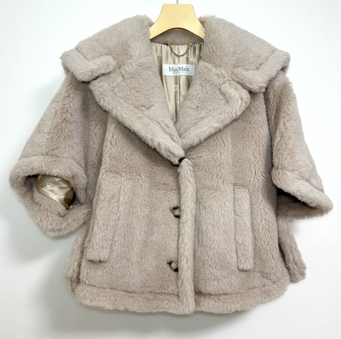 Max Mara(マックスマーラ)の「ポンチョ・ケープ」をご紹介【2025年秋冬