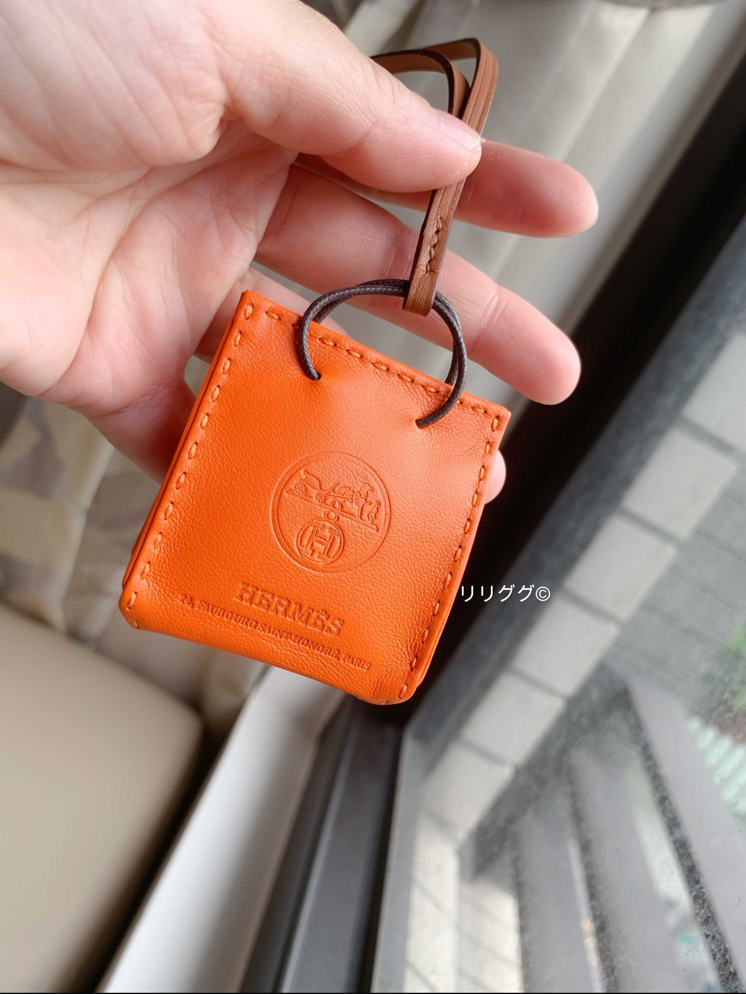 エルメス)サック・オランジュ オレンジショッパー型チャーム (HERMES