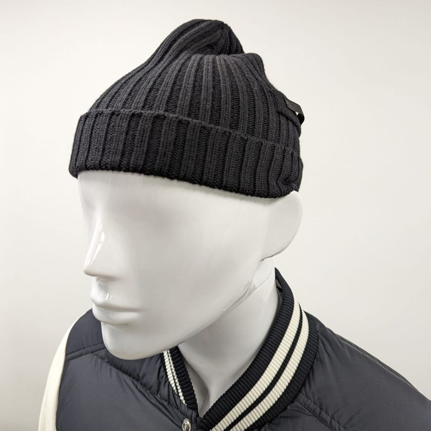 1点限り！VIP顧客セール☆累積売上総額第1位！┃PRADA☆UMD188