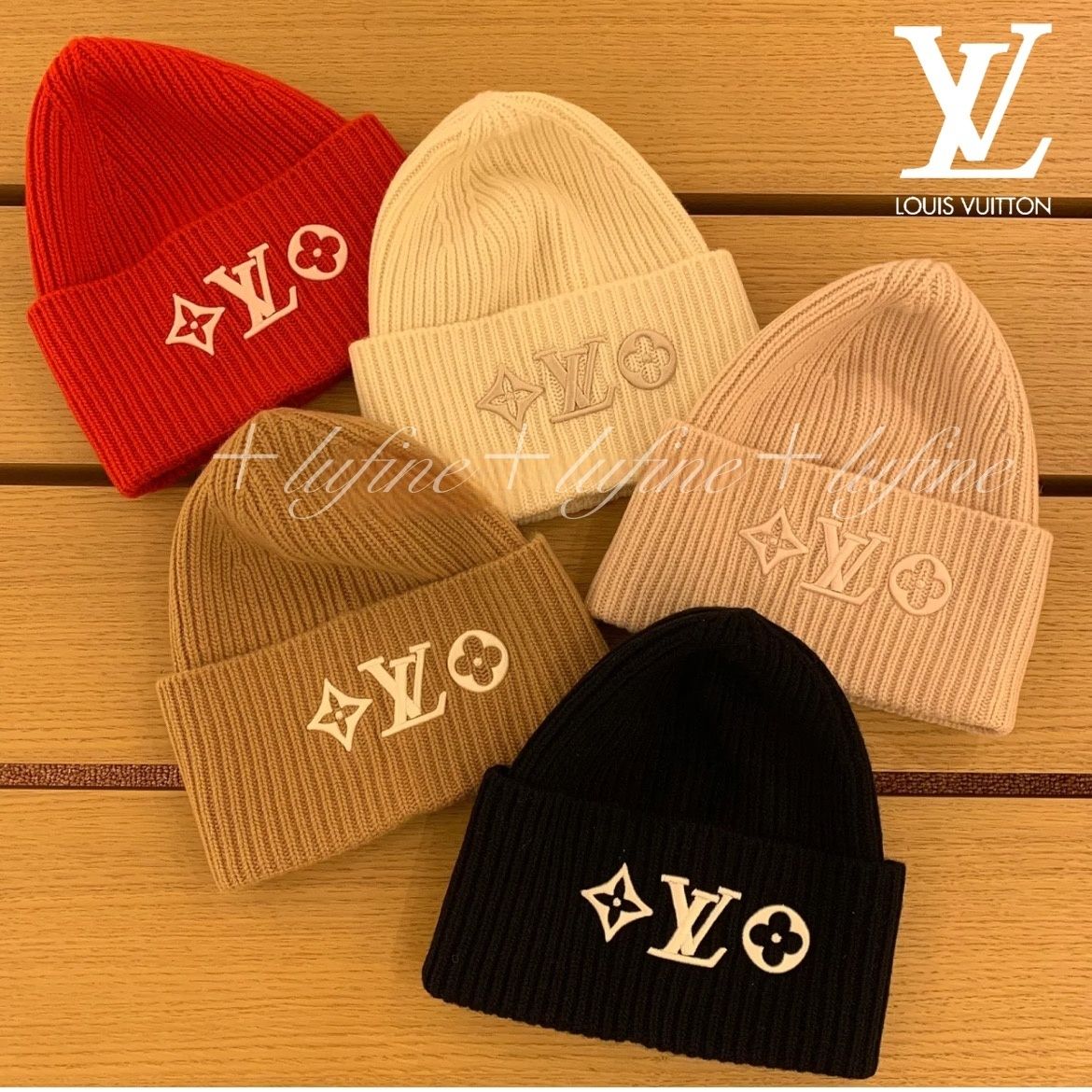 コーデのアクセントに☆メンズもOK！】ルイヴィトン ニット帽 (Louis
