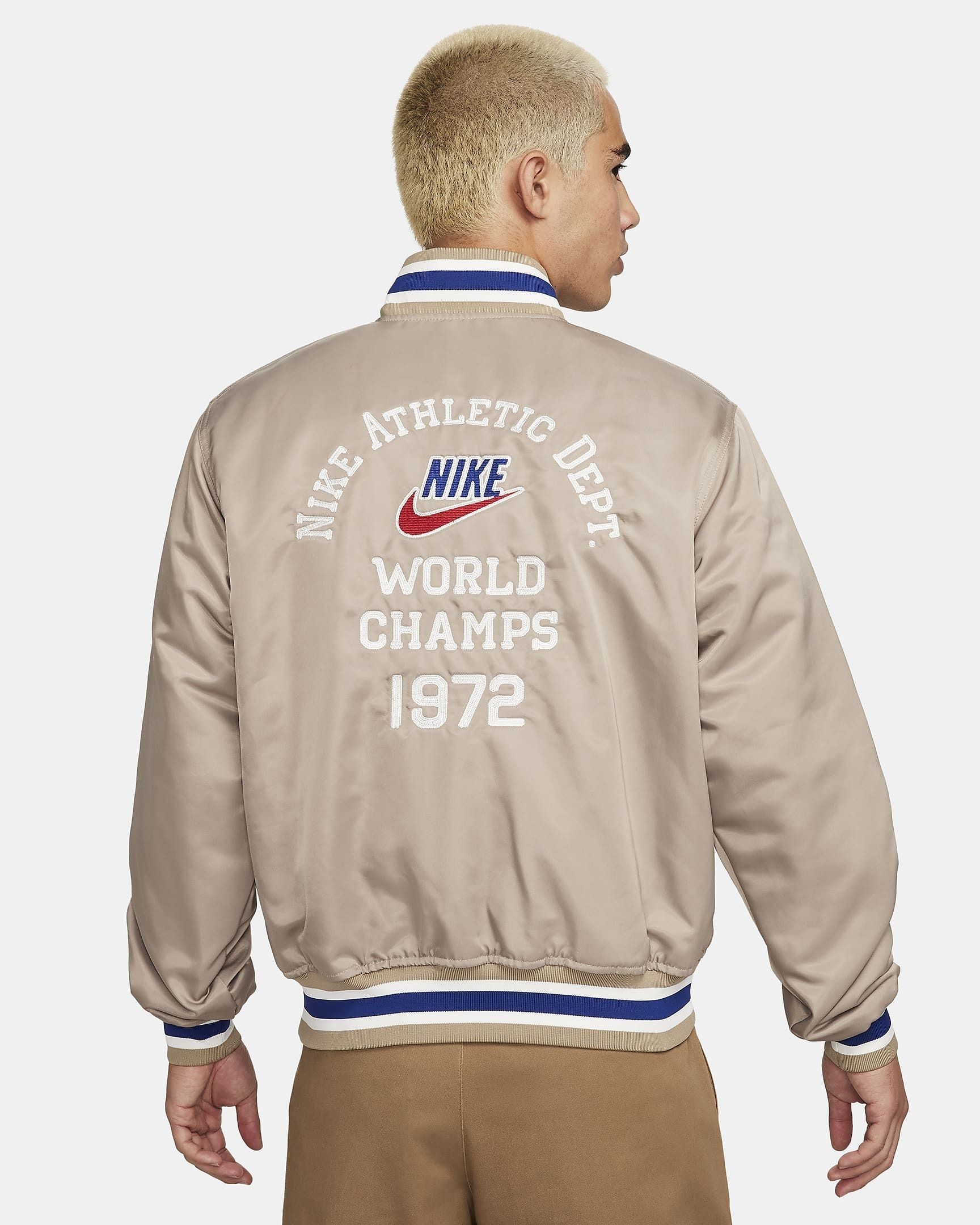 ナイキ】ダグアウト ルーズ サテン ジャケット☆送料関税込☆ (Nike