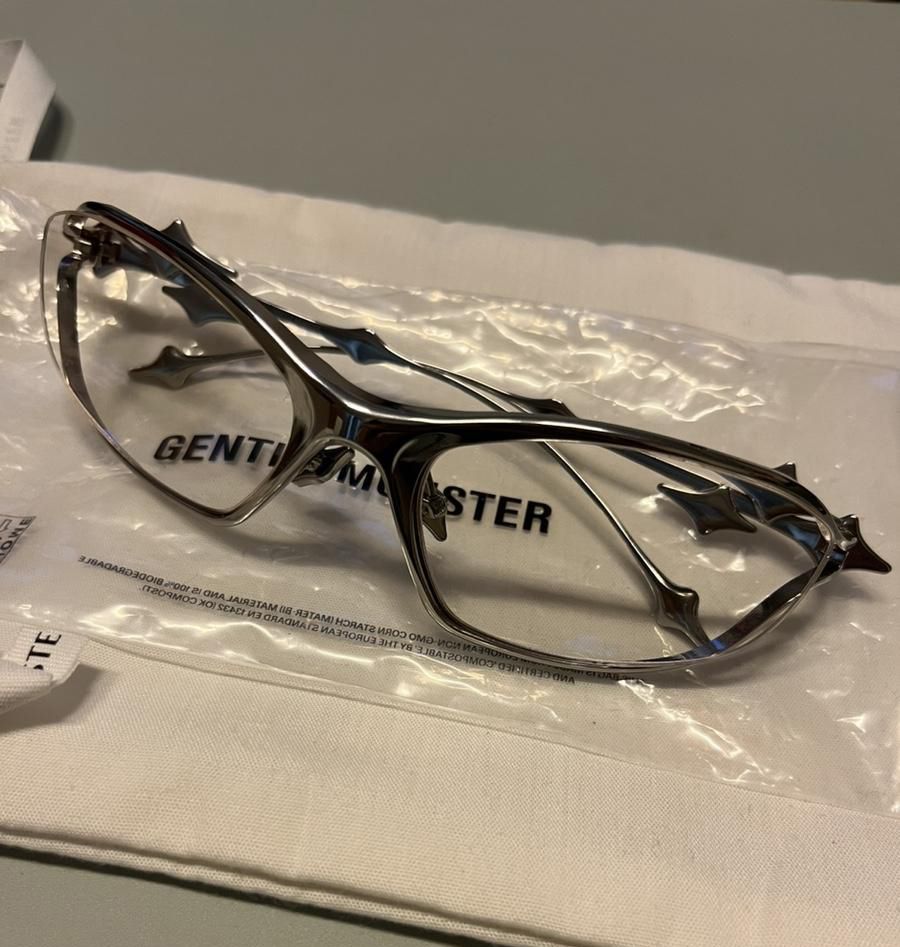 Gentle Monster】 Ytt 02 Silver☆ジェントルモンスターYtt 02 (Gentle