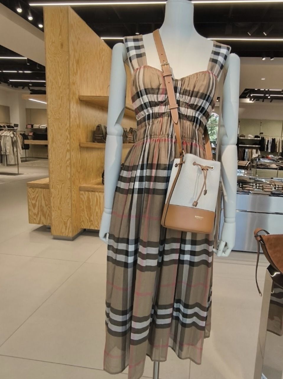 BURBERRY】DELILAH チェックギャザーワンピース (Burberry/ワンピース