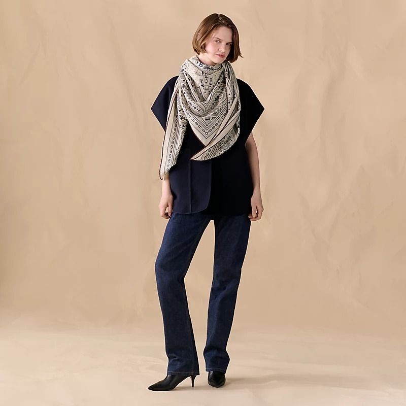 HERMES*カレ140 【シュヴァル ドゥ クール】 バンダナ カシシル