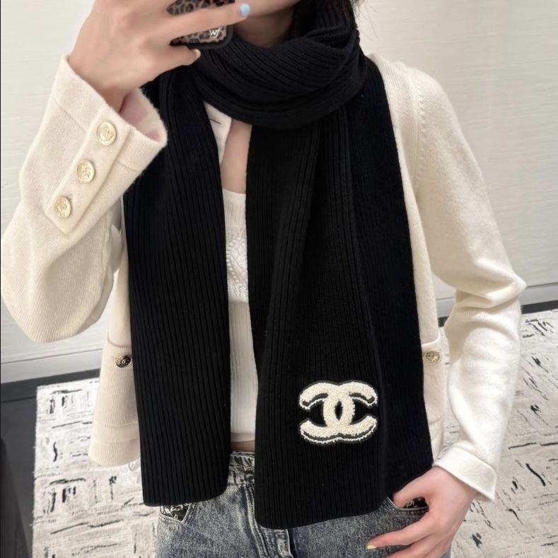 ☆ワンポイントロゴ☆シャネル マフラー CC (CHANEL/マフラー