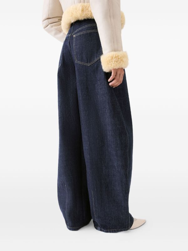 Jacquemus Le De-Nîmes Ovalo Pleated Jeans | Blue | FARFETCH