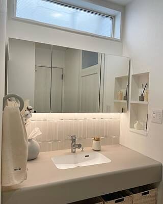 スミス W1200（三面鏡）(KT12000)｜洗面所・水回りの通販｜ミラタップ