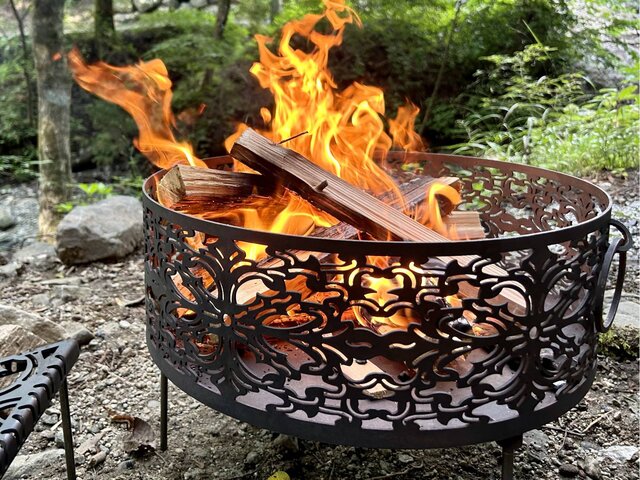 使用レポート】迫力の炎に見惚れたい人のための「サンゾクマウンテン