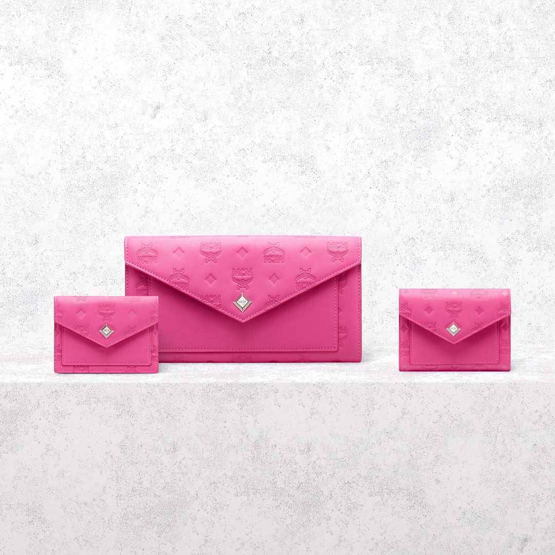 MCM「ラブレター」ラインの限定カラー“シュガーピンク”が登場 | GENIC