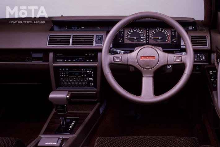 強敵クラウンにも負けない個性！ Y31 日産 グロリア グランツーリスモ