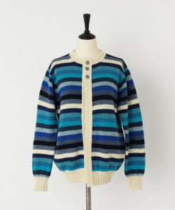 Jamieson's Knitwear（ジャミーソンズ ニットウェア）のカーディガン