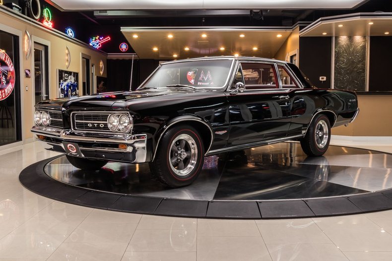 1964 Pontiac GTO | Classic Cars for Sale Michigan: Muscle & Old