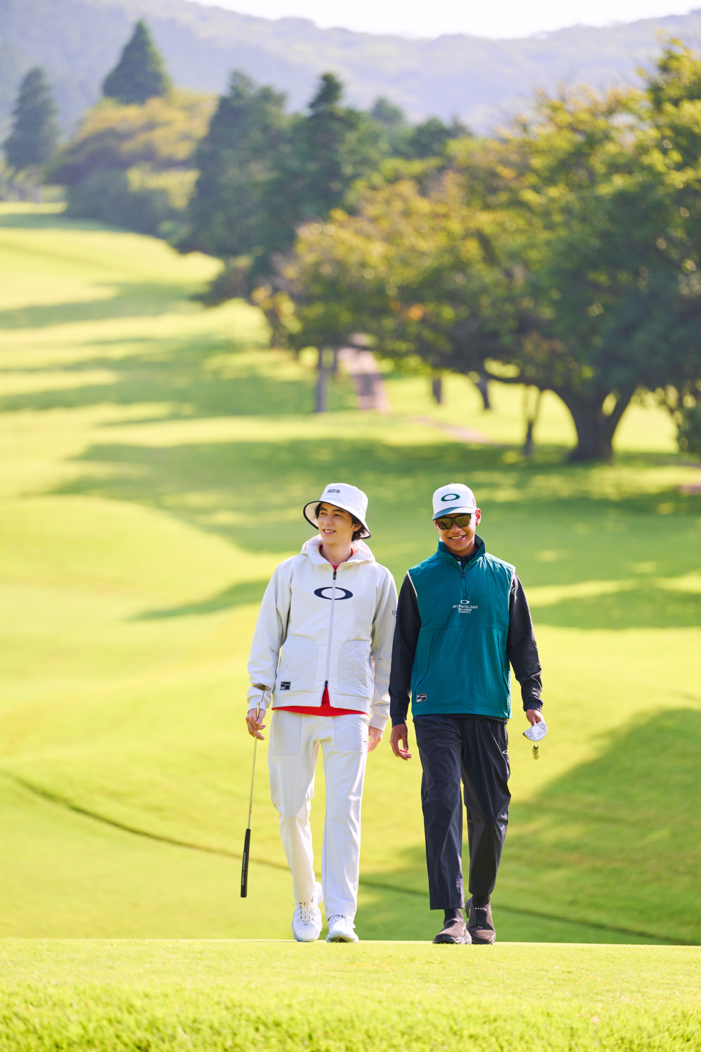 オークリー」新作秋冬アイテムにみるネオクラシックなゴルフウェアの