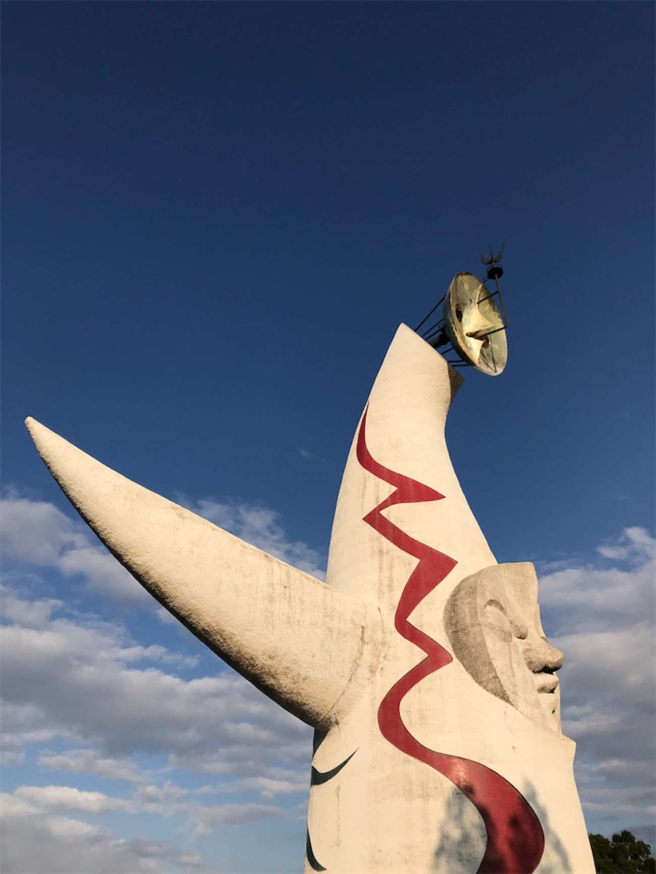 作品・その4】岡本太郎「太陽の塔」(1970) 大阪・万博記念公園(2020/4