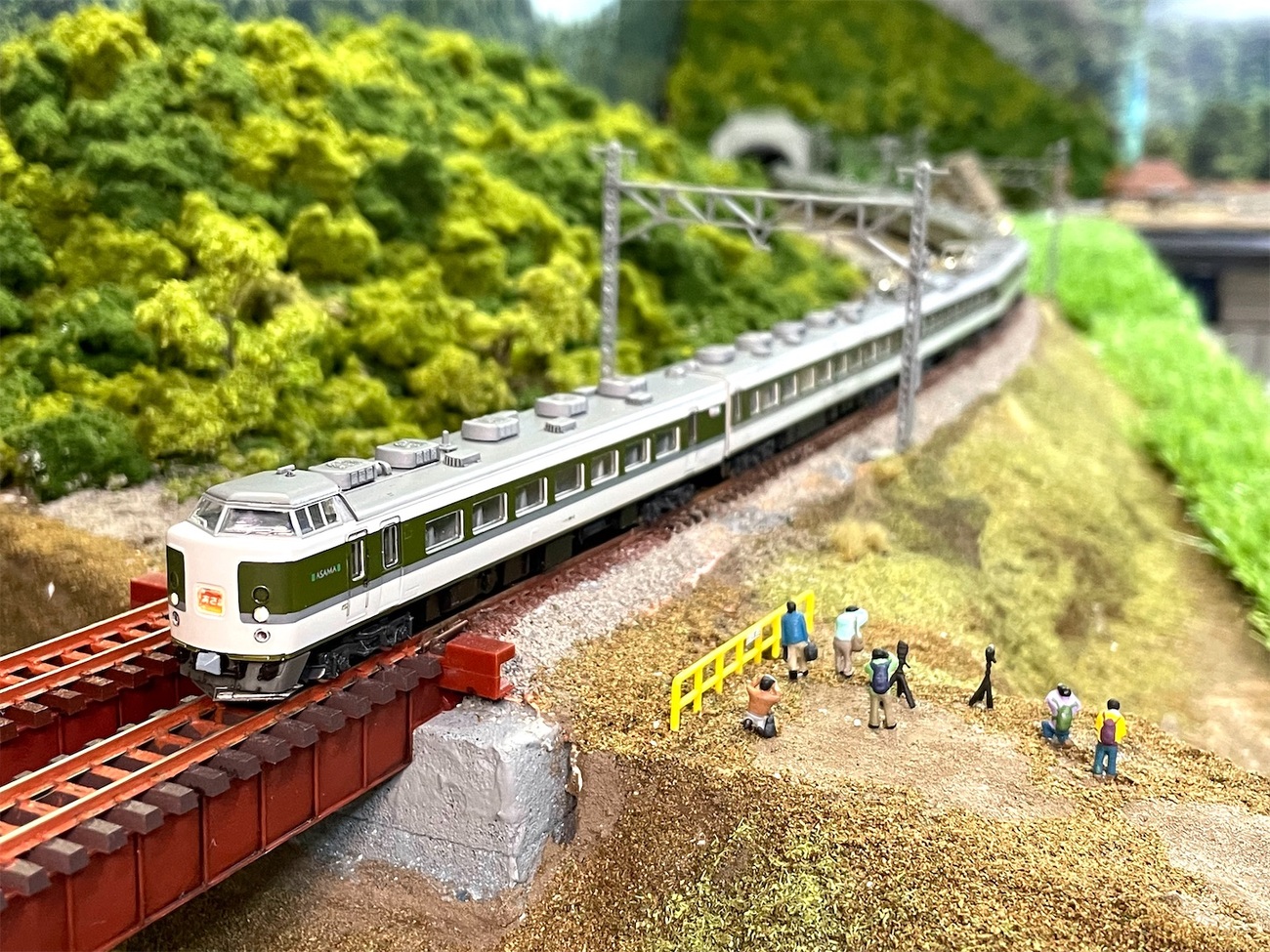 KATO 189系「グレードアップあさま」 - 休日の屋根裏