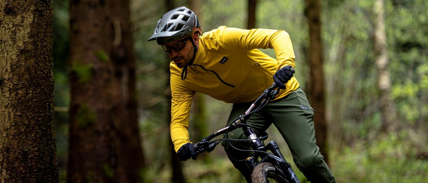 GORE /ゴア ソフトシェル ウィンドストッパー サイクルジャージ Gore