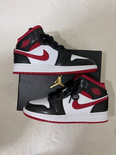 Nike GS Air Jordan 1 Mid 