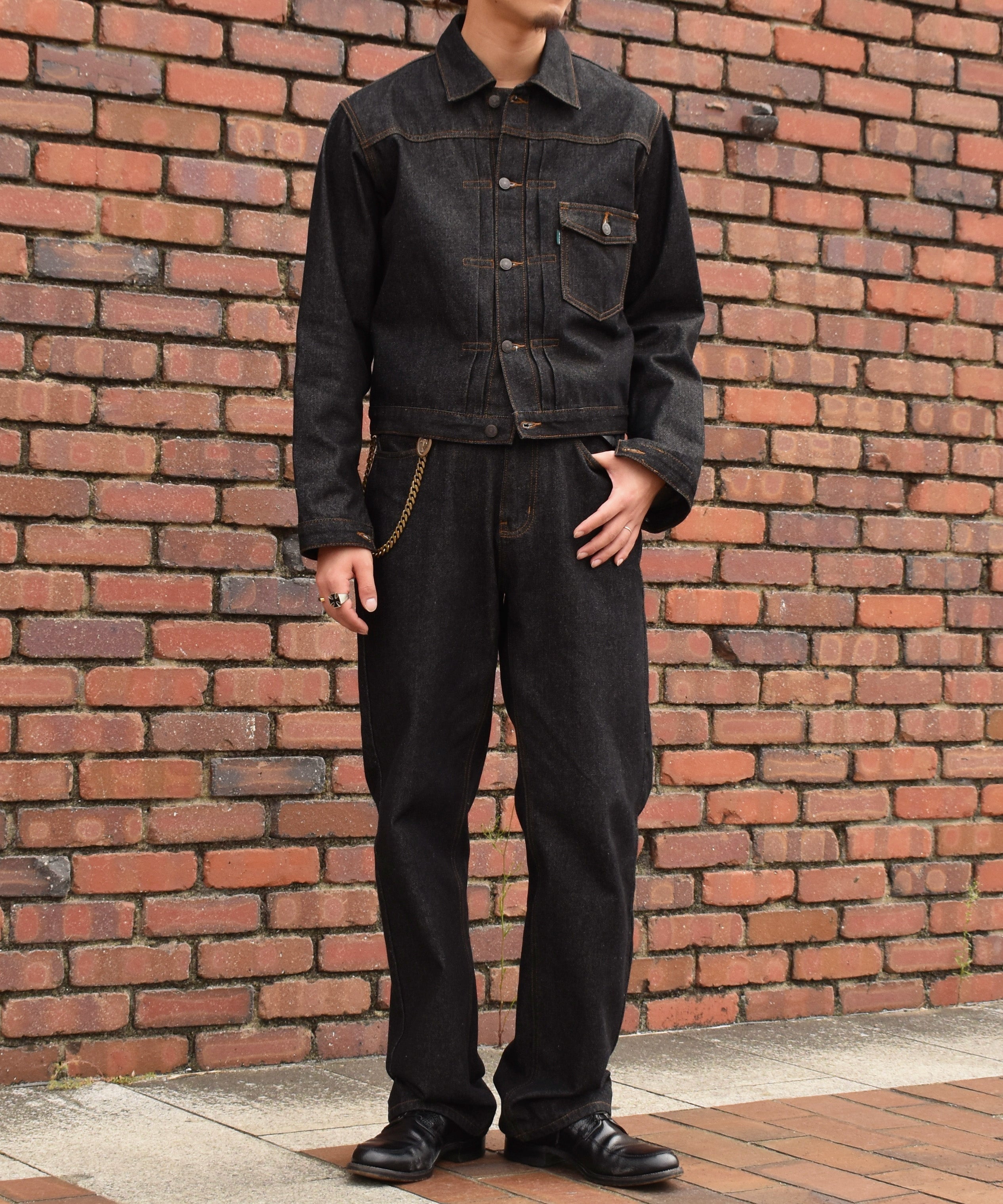 シンチバックジーンズ[Black] – Noen