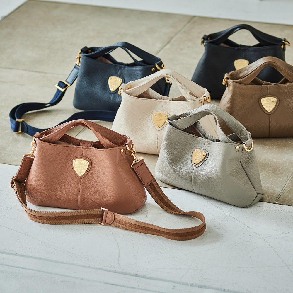 スタッフ愛用率No.1！｜ chivy+｜収納力抜群！2wayミニバッグの代表格