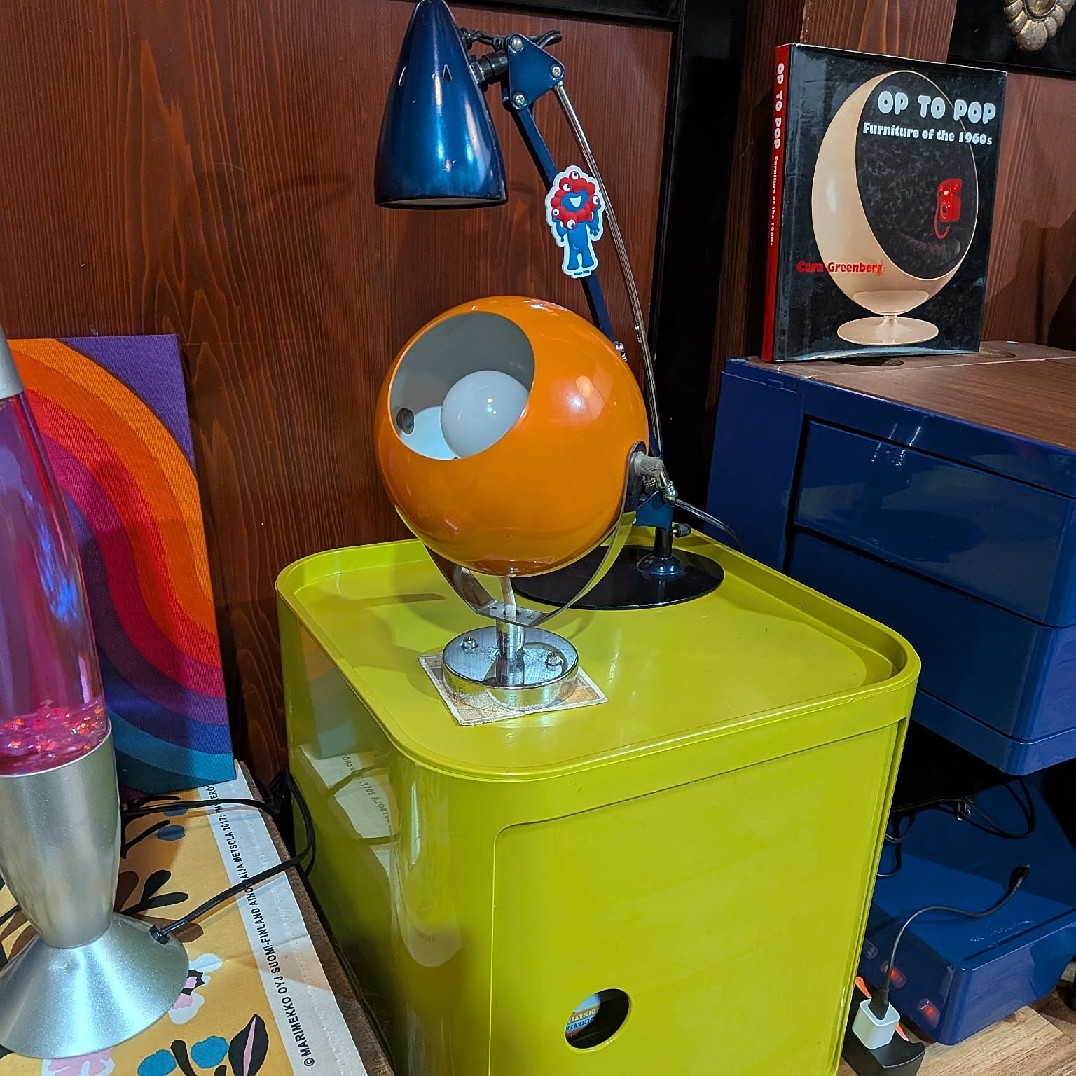 ミッドセンチュリー スペースエイジのおすすめ商品とおしゃれな実例