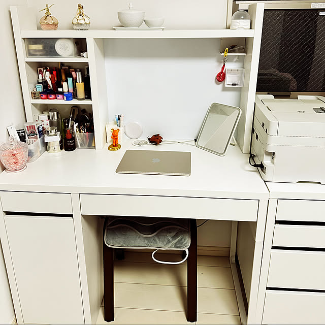 IKEA ドレッサー兼デスクのおすすめ商品とおしゃれな実例 ｜ RoomClip