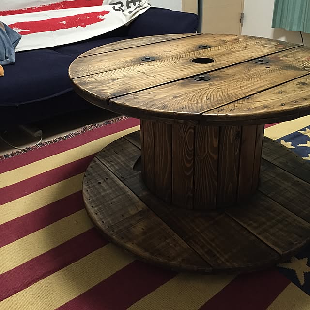 ケーブルドラムテーブルのおすすめ商品とおしゃれな実例 ｜ RoomClip