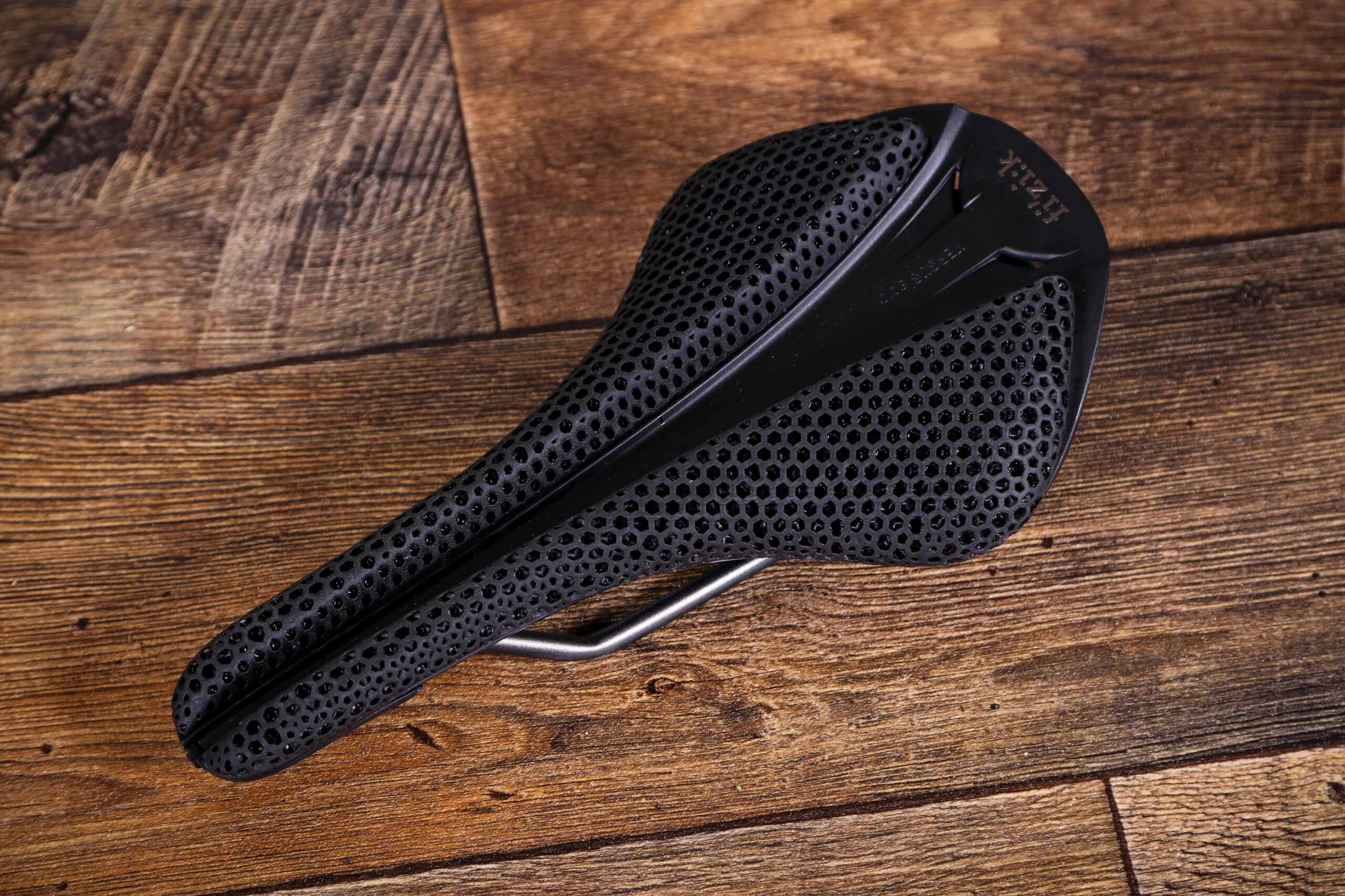 Fizik Antares Versus Evo R3 Adaptive Saddle - Cycling News | Bike
