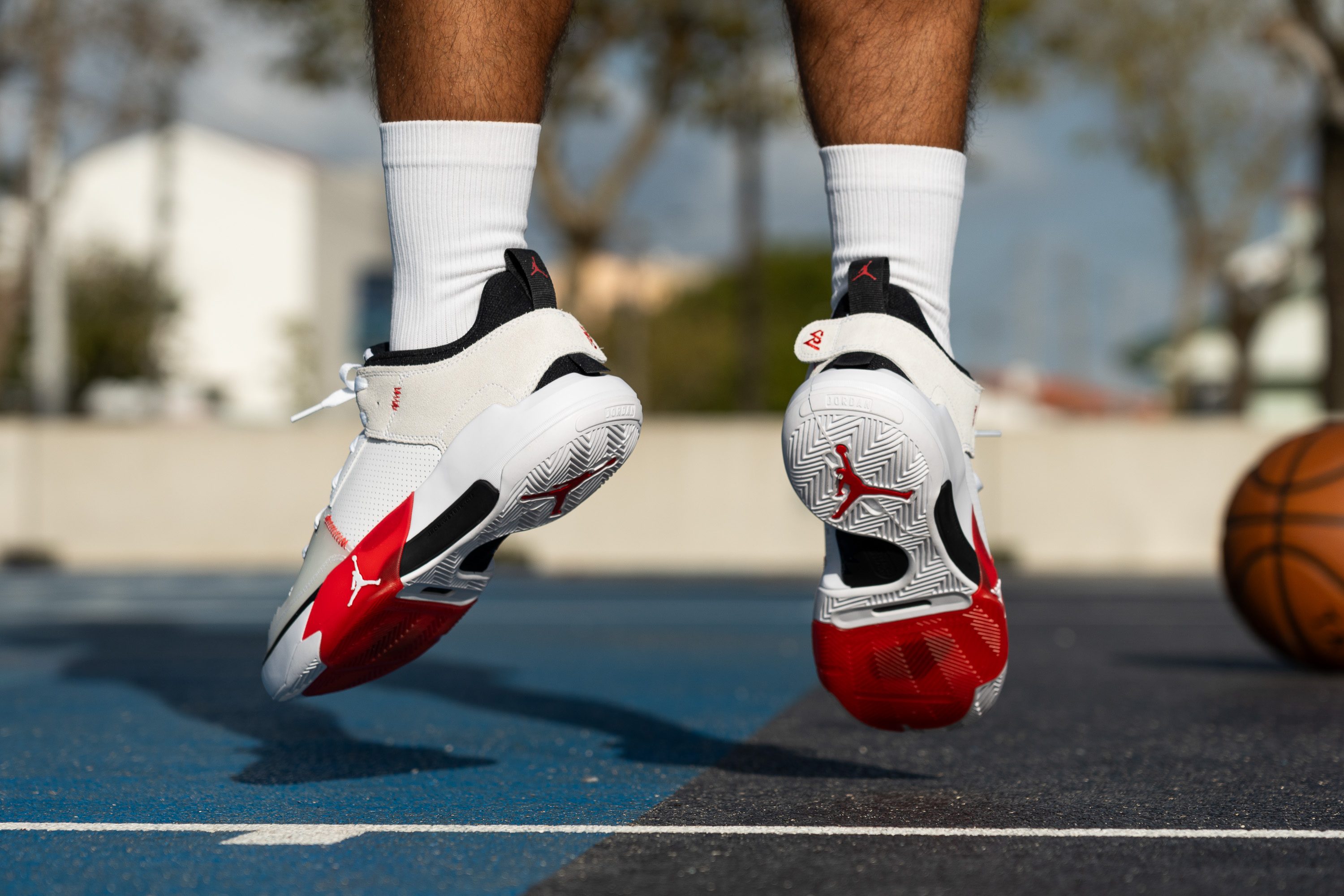 Cut in half: Jordan One Take 5 Review | RunRepeat