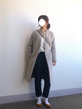 ROSSO Vネックノーカラーコートを使った人気ファッション