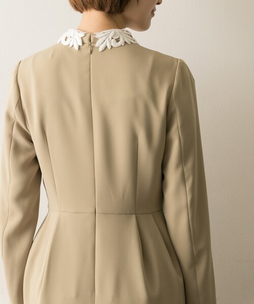 CELFORD（セルフォード）の「CELFORD レース衿タックタイトワンピース