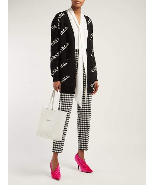 BALENCIAGA（バレンシアガ）の「Balenciaga - Logo Jacquard Cardigan