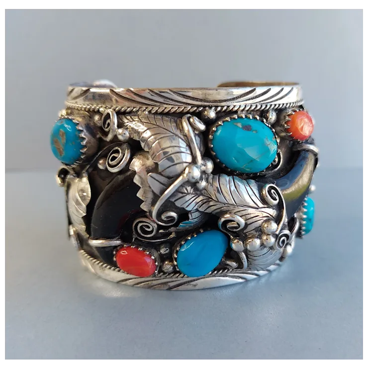 Vintage NATIVE AMERICAN NAVAJO SIGNED Large Sterling Silver Coral