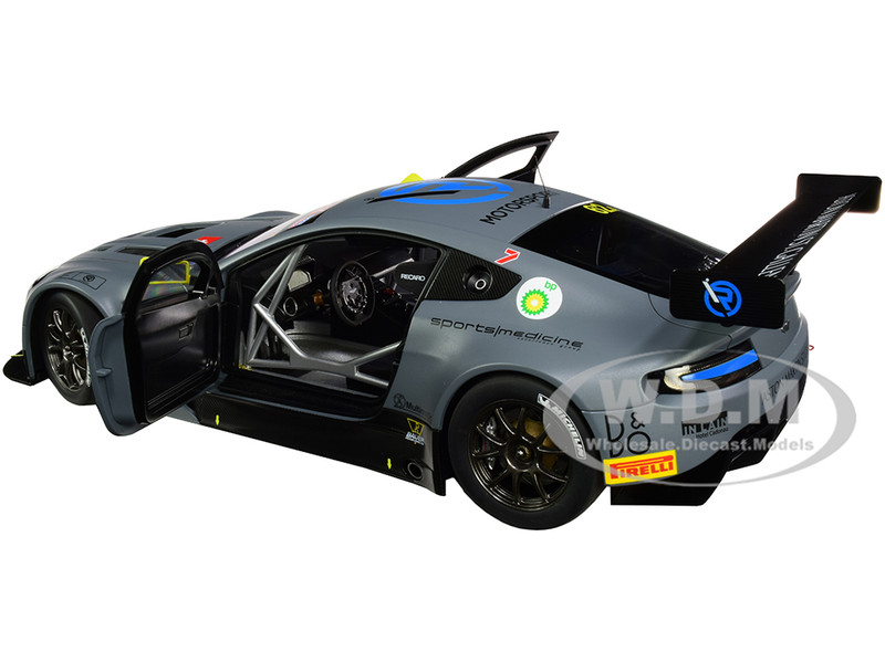 81906-2__37325.1605495309.800.