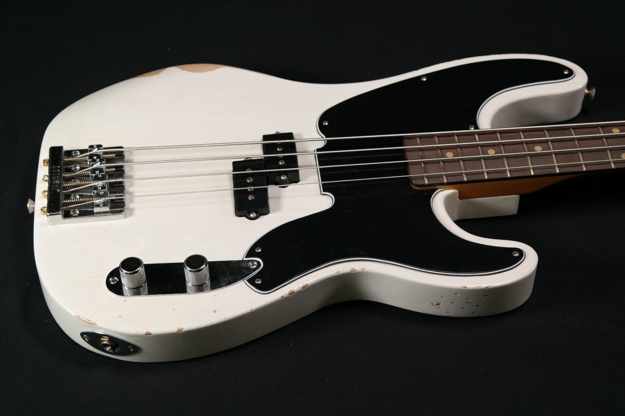 Fender Mike Dirnt Road Worn Precision Bass - Rosewood Fingerboard