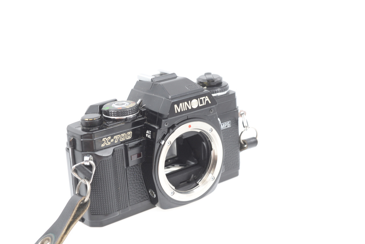 Pre-Owned - Minolta X700 with 50mm F/1.7 mm lens,