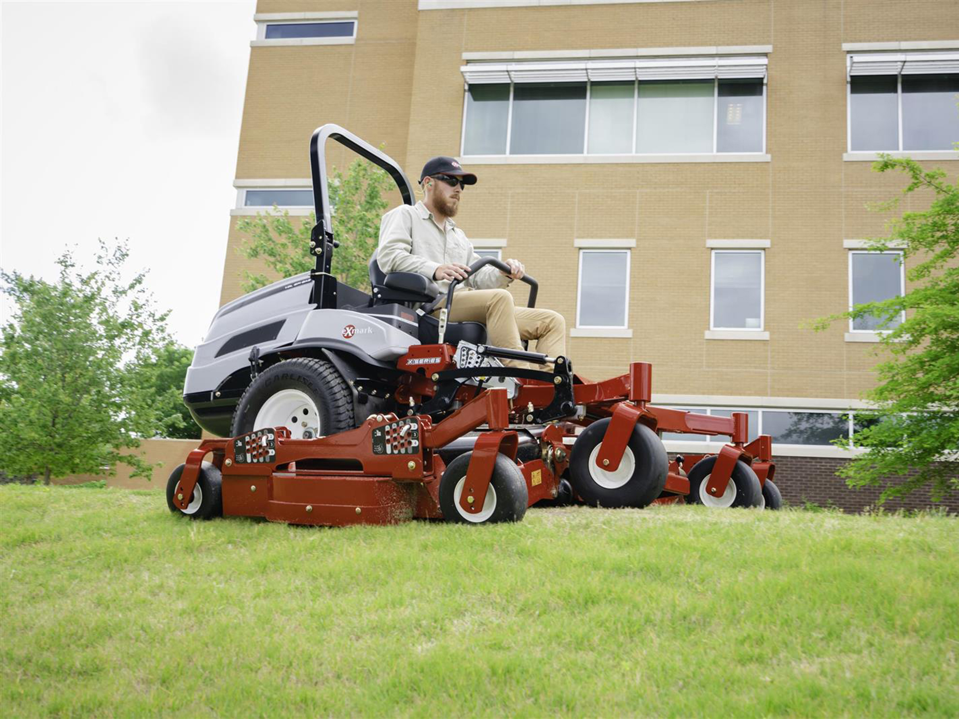 New 2025 Exmark Lazer Z X-Series 96 in. Kohler EFI 38 hp Red