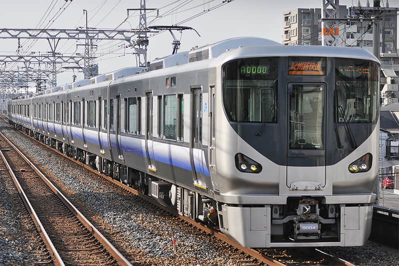 225系5000番台，関空・紀州路快速での運用を開始｜鉄道ニュース｜2011