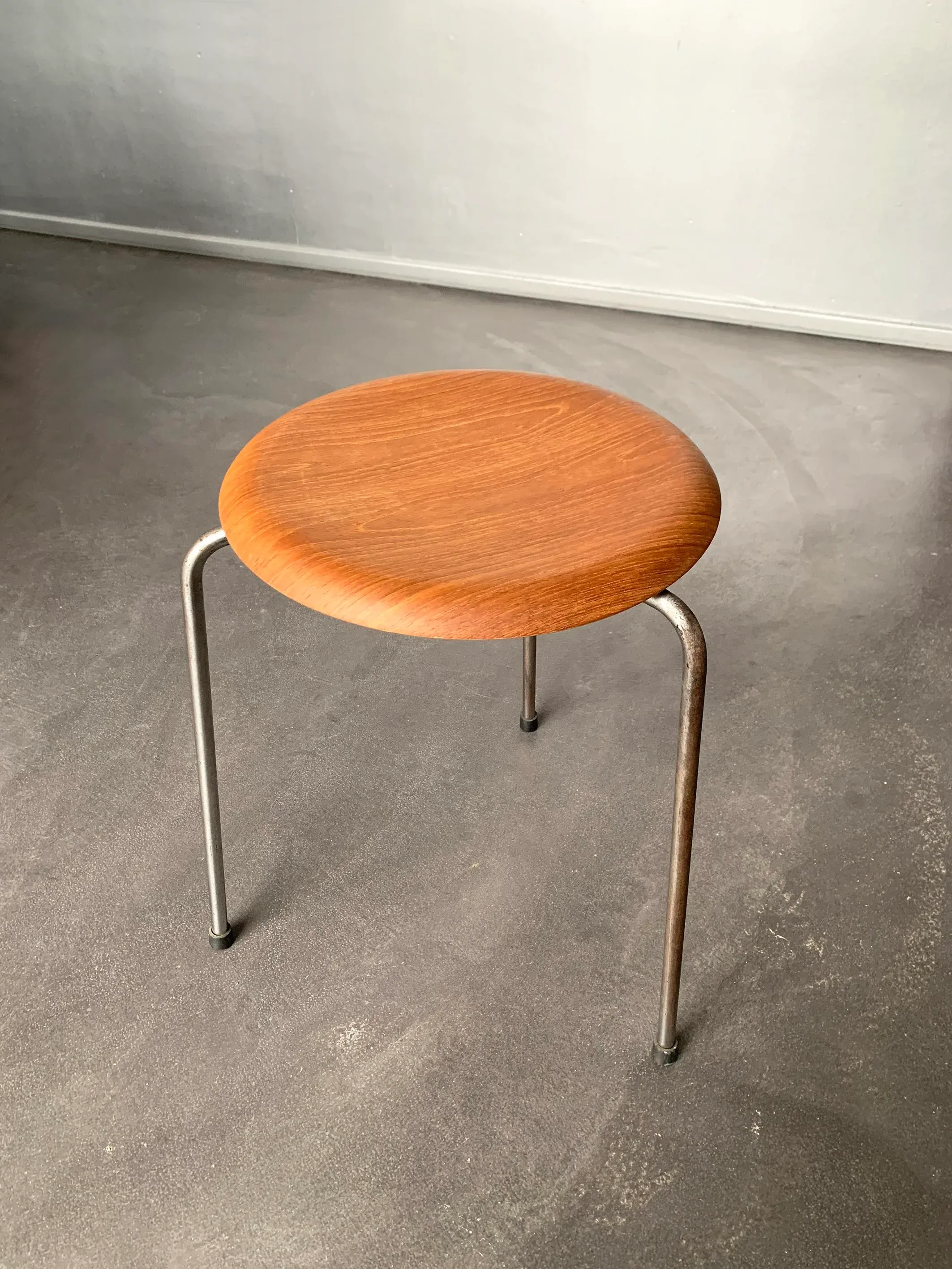 Dot Stool 3170 in Teak by Arne Jacobsen for Fritz Hansen, 1965