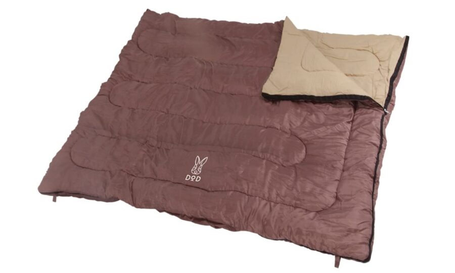 DOD『わがやのシュラフ』1分で片付け可能な4人家族用のシュラフ