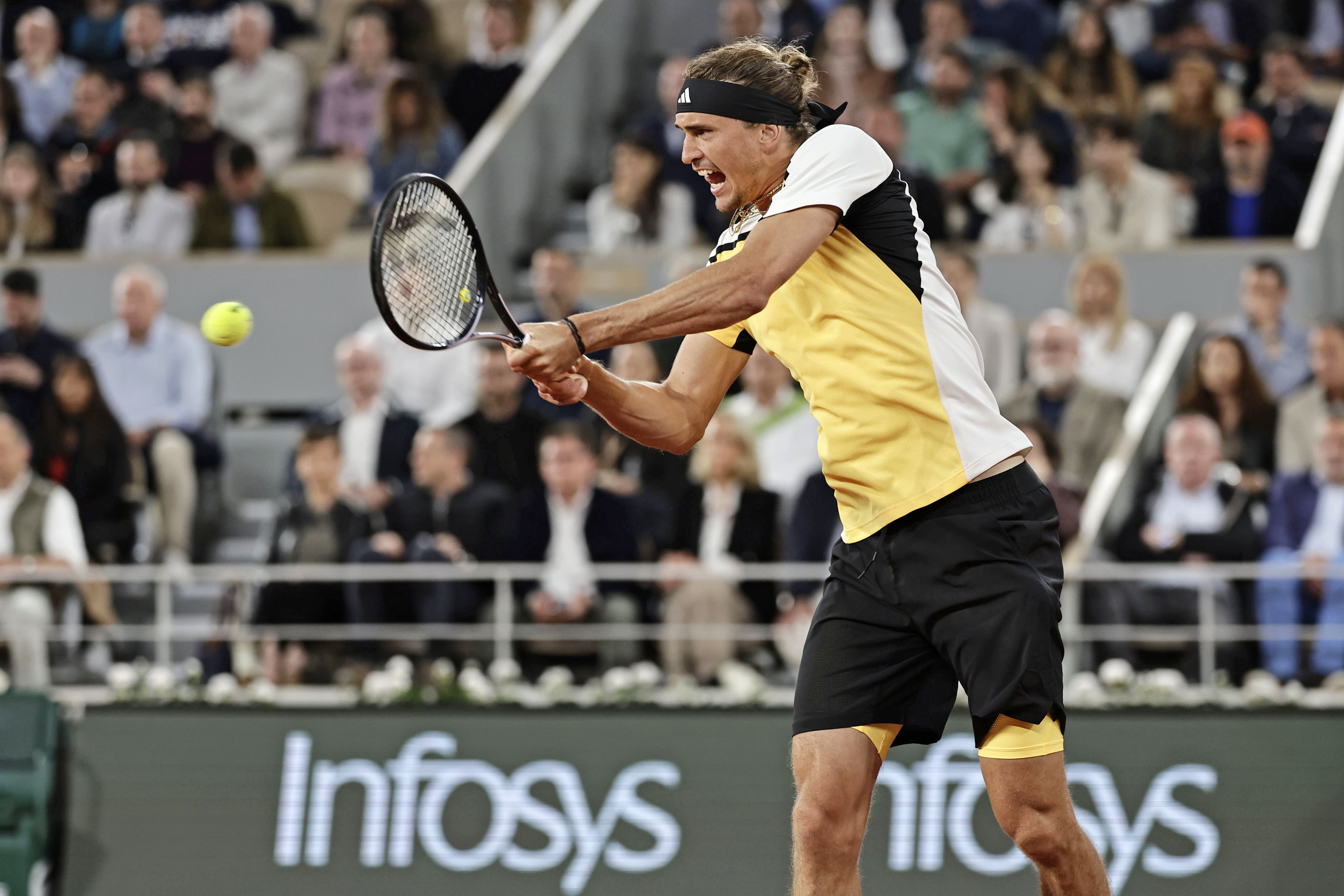 勝者のズベレフ、第一人者に敬意 今季限り引退のナダルを下す 全仏